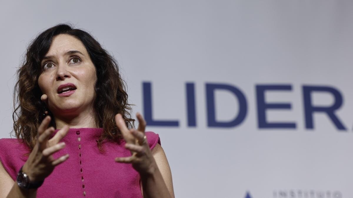 Ayuso la lía justificando así no trasladar a los ancianos durante el COVID