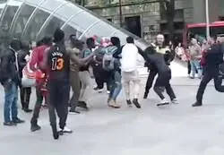 Tremenda actuaci&oacute;n policial contra manteros en Bilbao