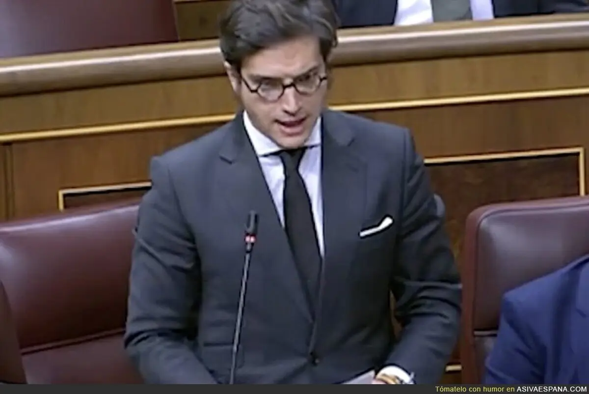José María Figaredo se lleva un monumental ZAS de María Jesús Montero por los impuestos