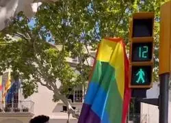 Surrealista lo de los semaforos para trans y los enfermos de ELA abandonados