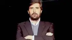 As&iacute; es Gonzalo Altozano, el bi&oacute;grafo del ultraderechista Santi Abascal