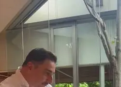 -C&oacute;mo le gusta a la se&ntilde;orita el Fairy: vuelta y vuelta, al punto o muy hecho?