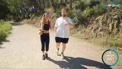 Mientras Ibai caminaba hablando con Bad Gyal, un se&ntilde;or que iba corriendo ha cabreado a Ibai