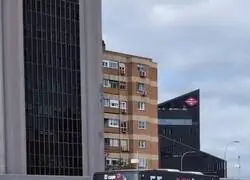 Autob&uacute;s de 'Hazte O&iacute;r' contra Pedro S&aacute;nchez visto en Madrid