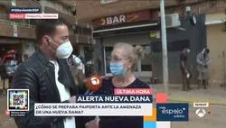 Una vecina afectada por la DANA pide la marcha de Pedro S&aacute;nchez