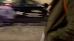 Antonio Maestre le lanza el micr&oacute;fono a Vito Quiles en plena calle