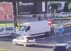 La gente de Espa&ntilde;a&ntilde; no sabe salir de las rotondas