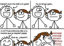 Enlace a Ayer me follé a tu gato