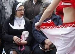 Enlace a Monja de Dios