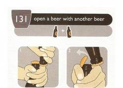 Enlace a Cómo abrir una cerveza con otra