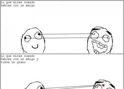 Enlace a No puedes desviar tu atención de ahí