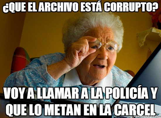 Abuela_sorprendida_internet - ¿Que el archivo está corrupto?