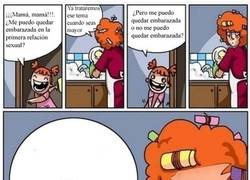 Enlace a Stare suspicious mom