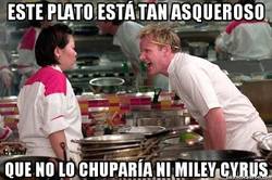 Enlace a Y piensa que lo chupa prácticamente todo
