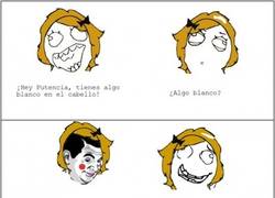 Enlace a ¿Qué será lo que tienes en el pelo?