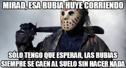 Enlace a Jason comprende la lógica de las rubias en la pelis