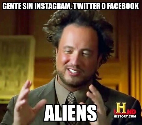 Aliens,Facebook,Instagram,Redes Sociales,Twitter,Vida Social