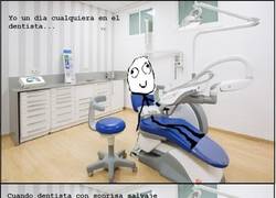 Enlace a Dentistas con los dientes en mal estado, sospechoso