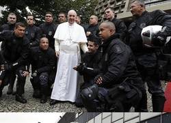 Enlace a Los buenos contra los malos, está claro, ¿no?