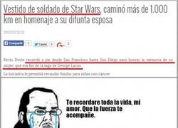 Enlace a Cada quien homenajea como le parece mejor