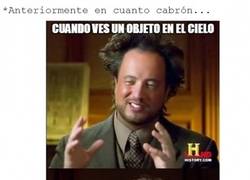 Enlace a ¡Pon la tele que empieza Cuarto Milenio! ¡Todo es una conspiración!