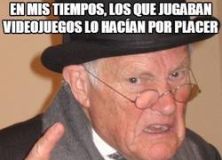Enlace a El extraño fenómeno de los videojuegos, de 'viciaos' en los 90, a 'gamers de la vida' actualmente