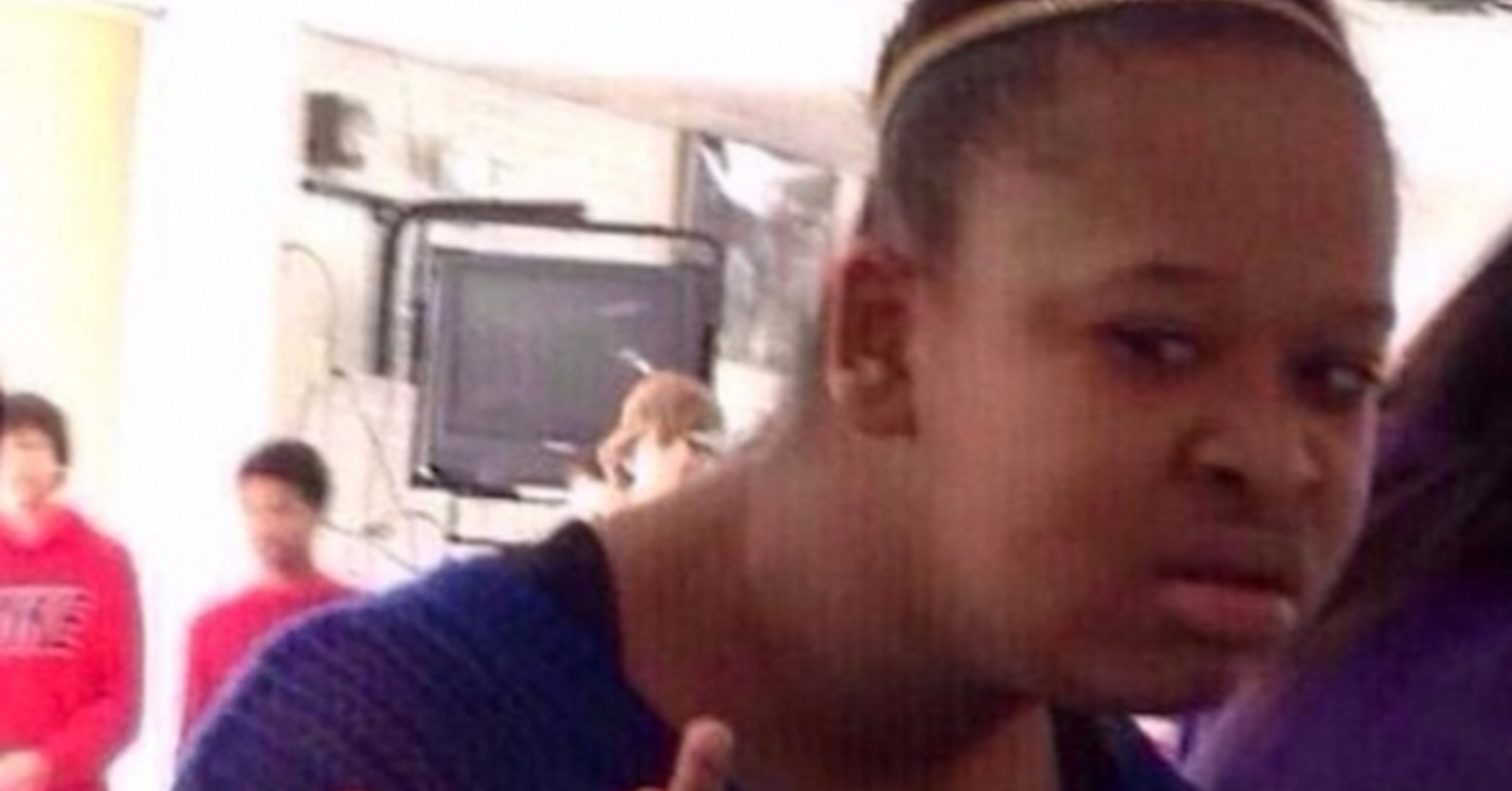 мем с темнокожей женщиной. темнокожая девушка мем. эбони браун шугар selfi. мем с афроамериканской женщиной. темнокожая девушка мем.