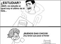 Enlace a Malditas maestras que dicen la lista al revés