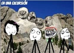 Enlace a Esto es lo que pasa al distraerse demasiado con el móvil