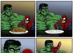 Enlace a Las consecuencias de comer con Hulk