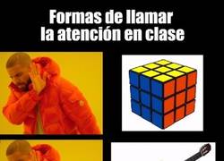 Enlace a La manera definitiva de llamar la atención en clase