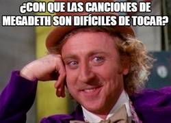 Enlace a Es un ser superior con la guitarra