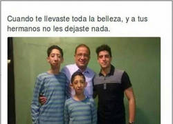 Enlace a Para mí, todo, para ustedes, nada