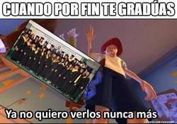 Enlace a Y voy a fingir que jamás los conocí