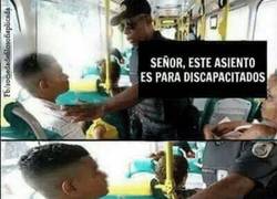Enlace a Déjalo, pobre tipo