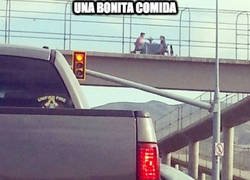 Enlace a No se puede ser más romántico