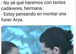 Enlace a Arya se hace emprendedora