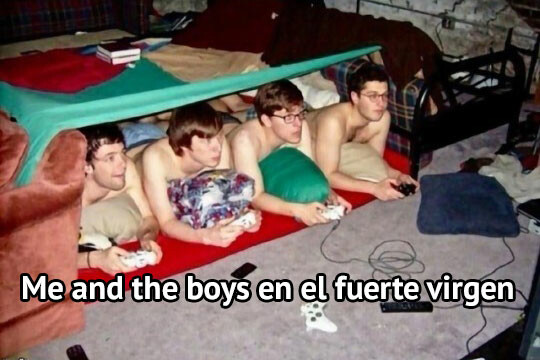 Meme_otros - Solo existe la consola y ellos