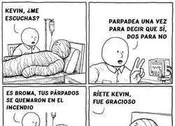 Enlace a ¡Parpadea Kevin!