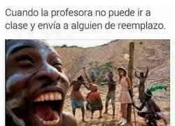 Enlace a No sé vosotros, pero con mis sustitutos no haciamos ni el huevo