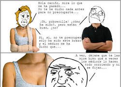 Enlace a Eso es lo único que le preocupa a un novio de su novia cuando se lesiona de cintura para arriba...