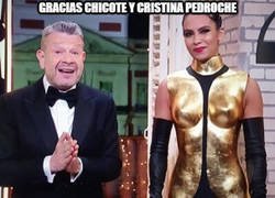 Enlace a Bonito detalle el que tuvieron en las campanadas Chicote y Cristina Pedroche...