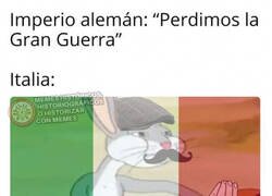 Enlace a Ellos echan balones fuera