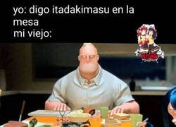 Enlace a ¡Nada de cosas otakus en la mesa!