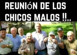 Enlace a Malos de todo