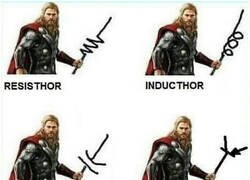 Enlace a Si Thor fuera electricista