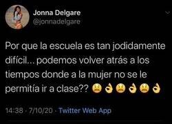 Enlace a Esta chica escribe un tweet muy machista y se lía una buena con zasca final
