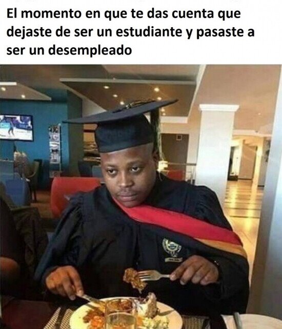 Meme_otros - En la misma comida de graduación