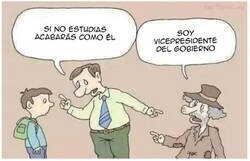 Enlace a Hoy en día cualquiera tiene un cargo importante