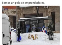 Enlace a Si cierran los bares, habrá que montarlos